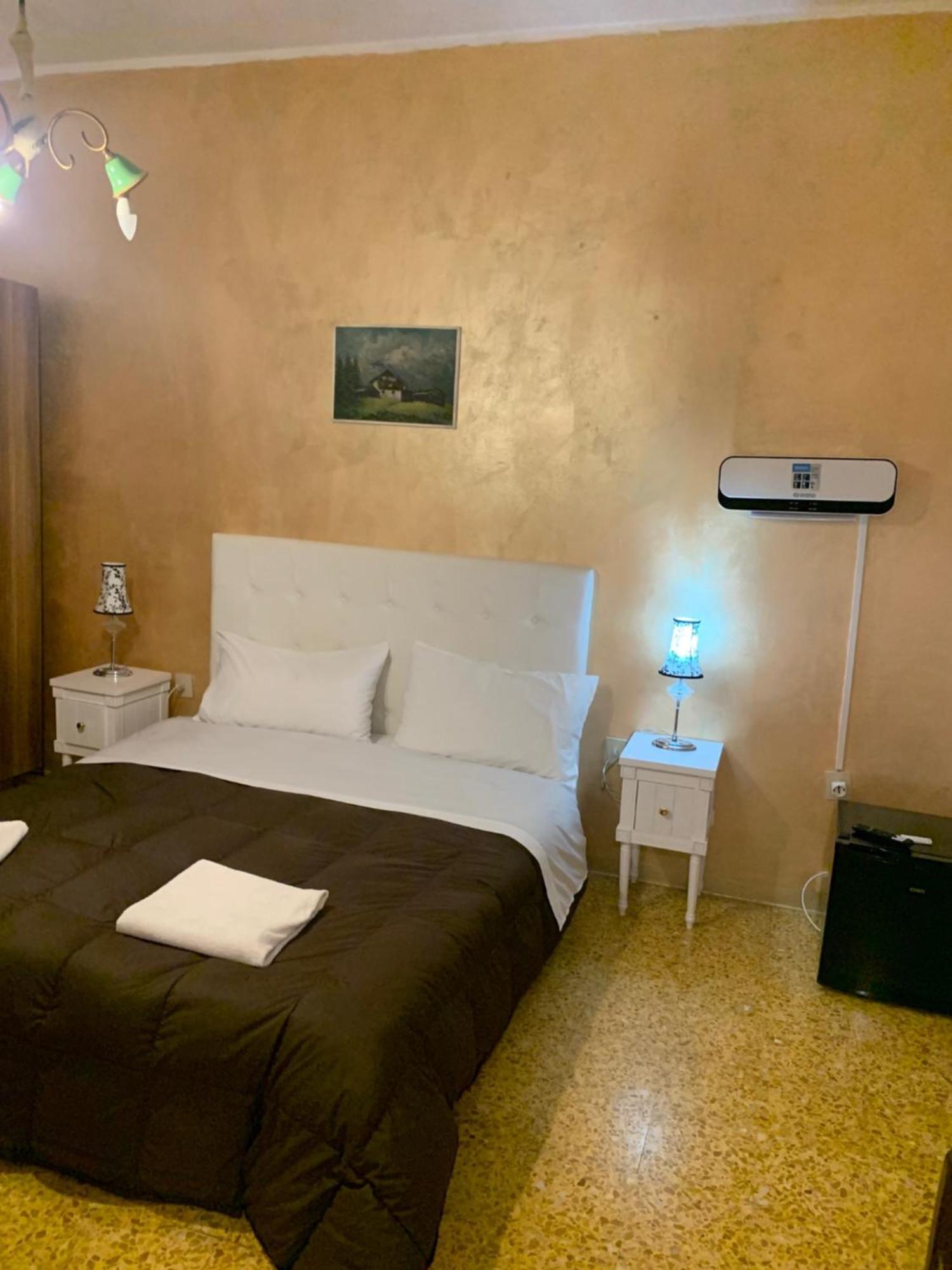 Principe Rooms Rodigo Esterno foto